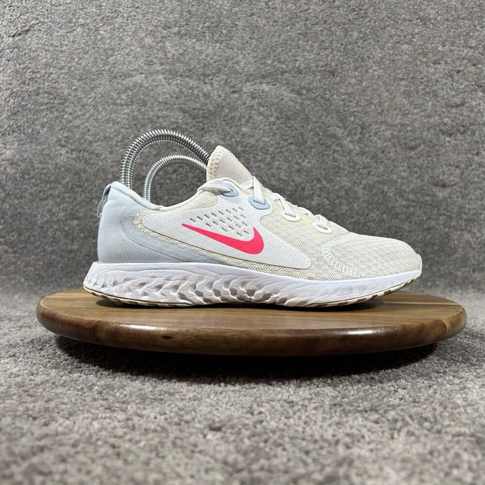Nike React Legend AA1626-102 Women’s Sz 7 White Mesh Athletic Running Shoes Used